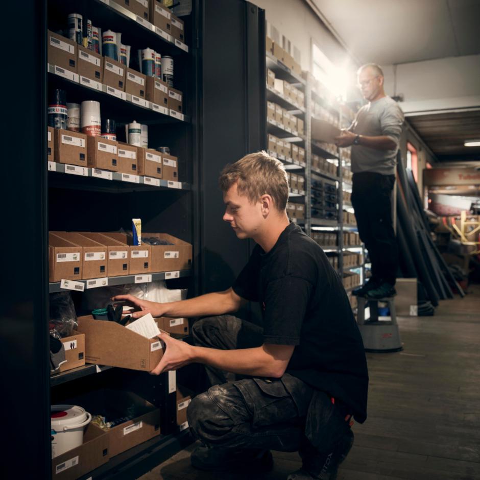 Optimize Procurement, Inventory Management, and Supply of Tools and Consumables